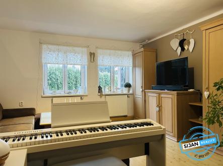 Prodej rodinného domu  | Prodej - dům/vila, 234 m²