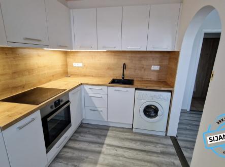 20241004_141801 | Prodej bytu, 2+1, 44 m²