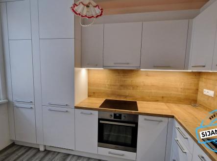 20241004_141820 | Prodej bytu, 2+1, 44 m²