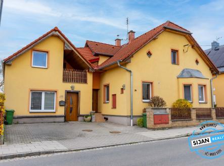 Prodej rodinného domu v Opavě - Malé Hoštice | Prodej - dům/vila, 275 m²