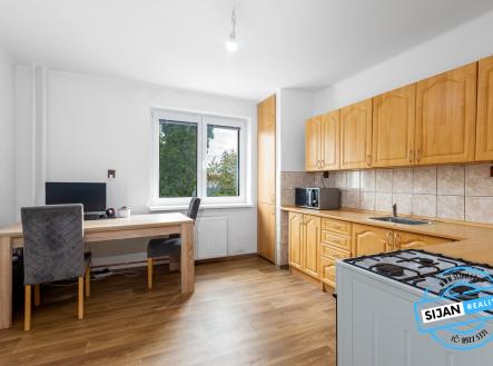 Prodej bytu 3+1 v Březové - kuchyně | Prodej bytu, 3+1, 77 m²