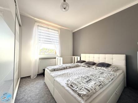 img-e9784.jpg | Prodej bytu, 3+1, 72 m²