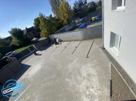 20260526-113142-702.jpeg | Prodej - jiné, 14 m²