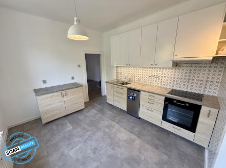 Pronájem bytu ve Frýdku-Místku | Prodej bytu, 2+1, 86 m²