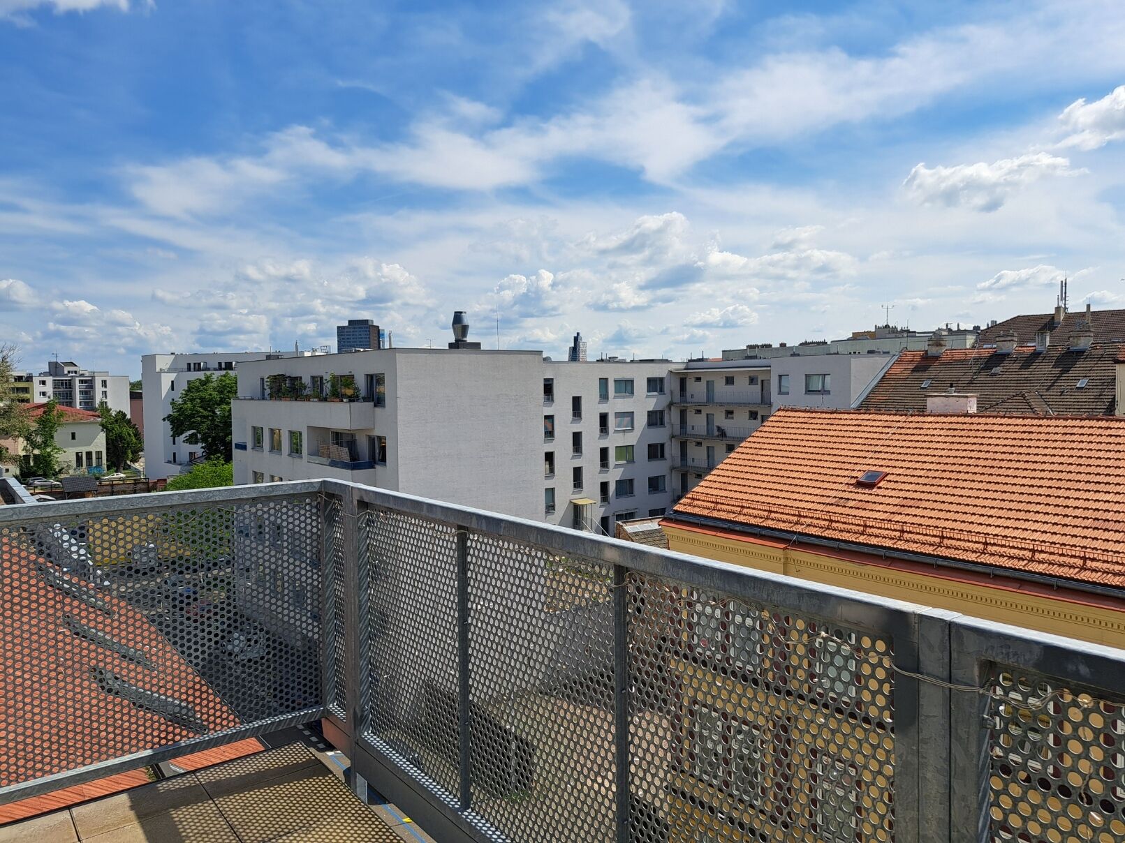 Nový vybavený byt 1+kk s terasou v širším centru Brna
