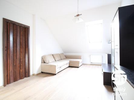 Pronájem bytu, 2+kk, 39 m² obrázek
