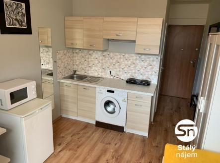 Pronájem bytu, 1+kk, 17 m² obrázek