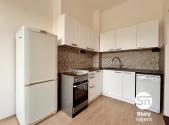 Pronájem bytu, 2+1, 65 m²