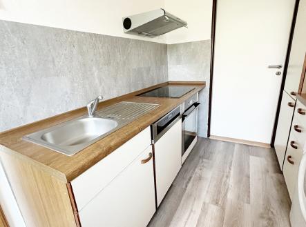 IMG_9401 | Pronájem bytu, 4+1, 85 m²