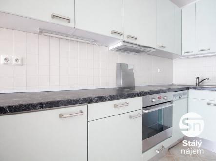 Zubrnická_11 | Pronájem bytu, 1+kk, 38 m²