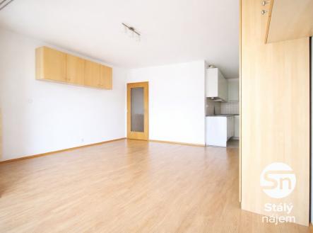 Zubrnická_09 | Pronájem bytu, 1+kk, 38 m²