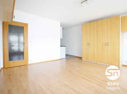 Zubrnická_08 | Pronájem bytu, 1+kk, 38 m²