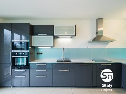 P3110043-HDR | Pronájem - dům/vila, 136 m²