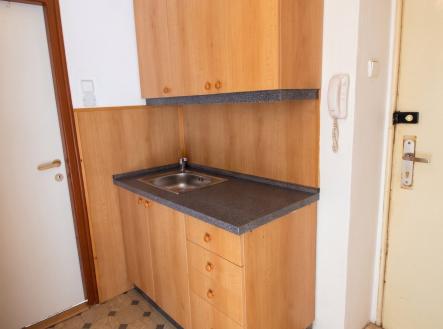 ul. Novorossijská | Pronájem bytu, 1+kk, 28 m²