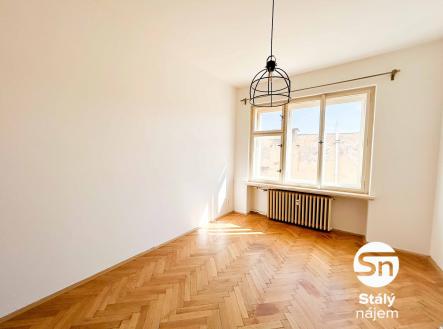 Nádražní | Pronájem bytu, 2+kk, 36 m²
