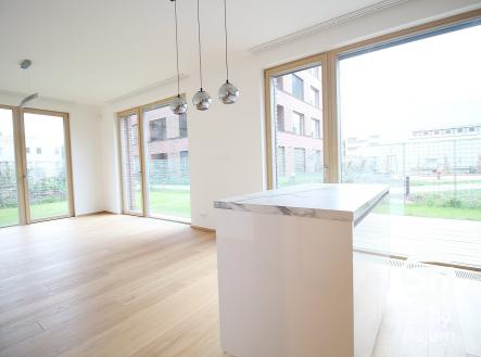 Pronájem bytu, 3+kk, 94 m² obrázek