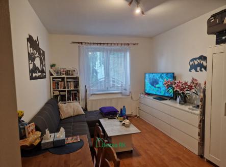 Pronájem bytu, 2+kk, 45 m²