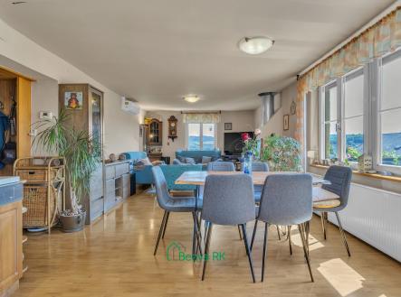 Prodej - dům/vila, 224 m²