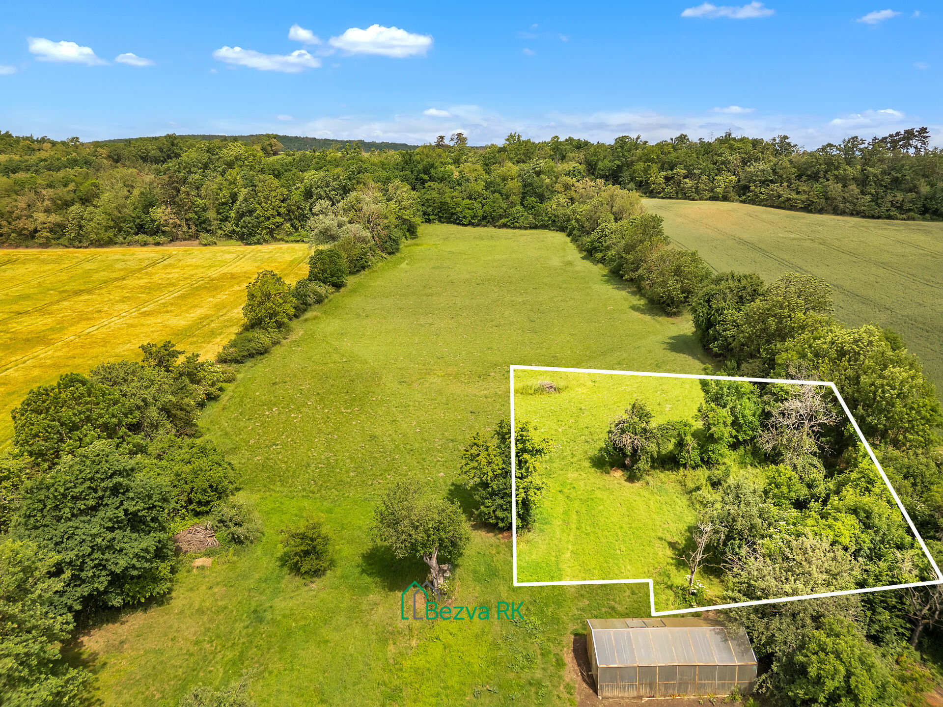 Prodej stavebního pozemku 1126 m² – Levín u Berouna