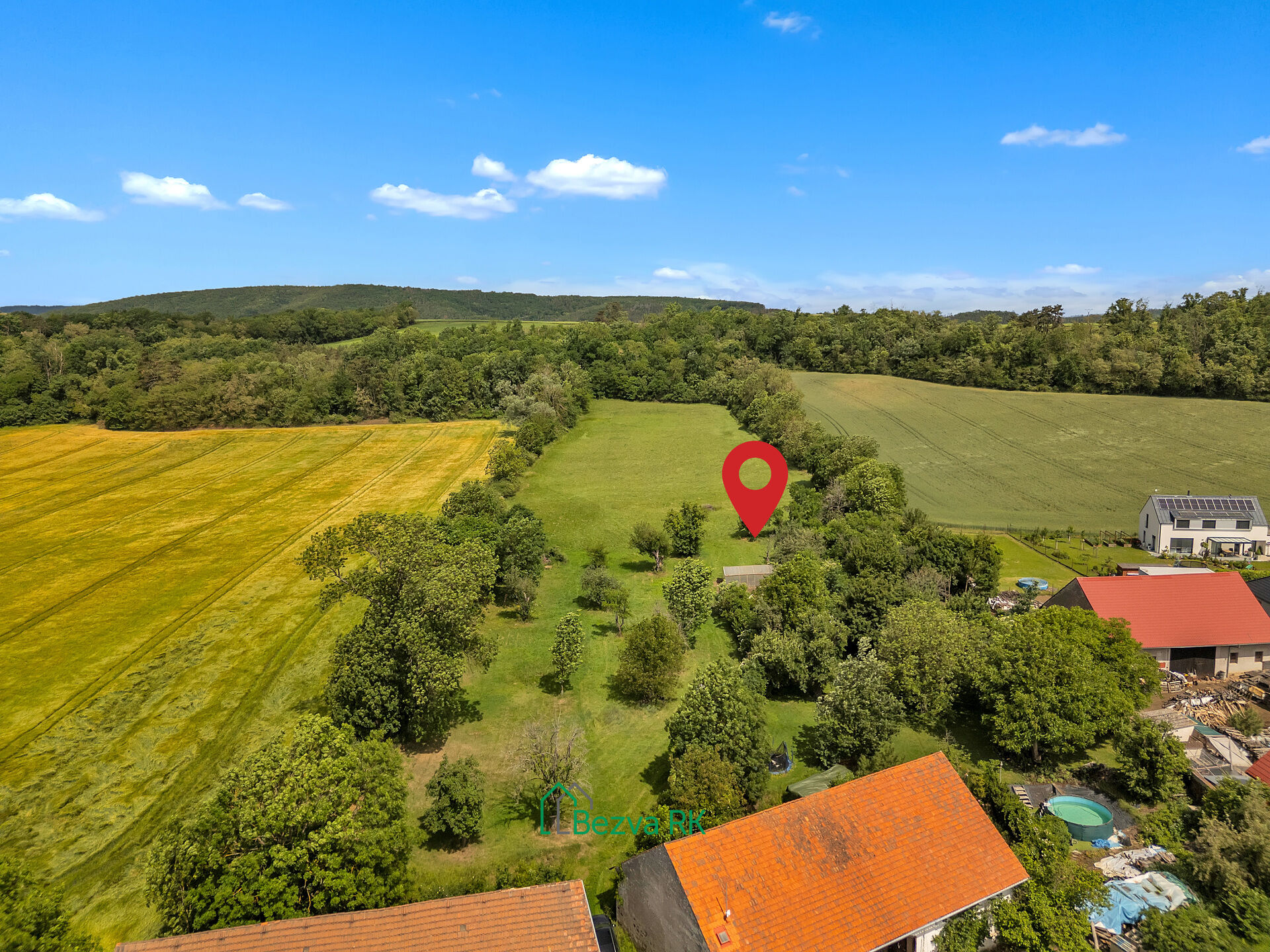 Prodej stavebního pozemku 1126 m² – Levín u Berouna