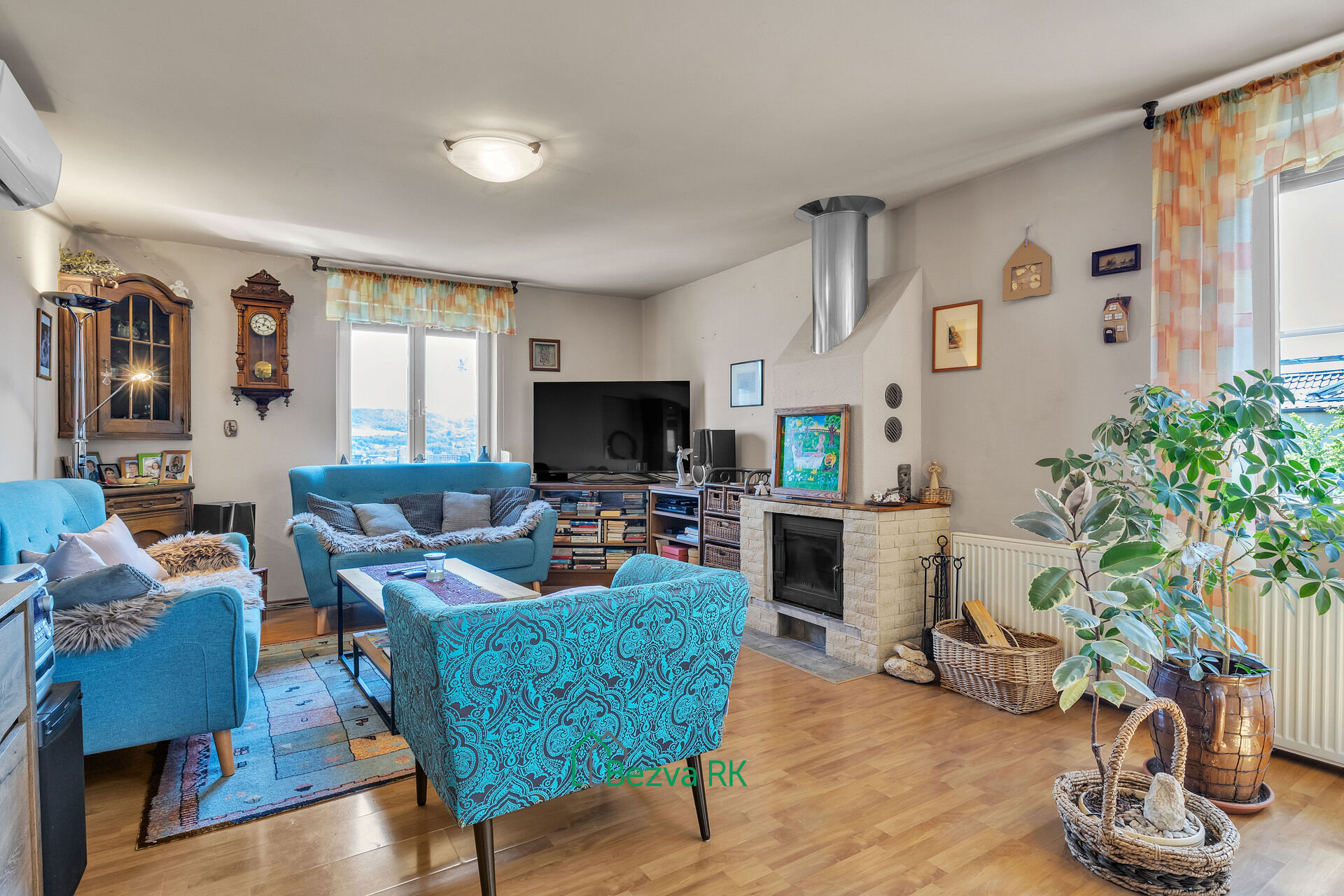 Prodej rodinného domu 6+2 s terasou a výhledem – Beroun, Na Černém vršku