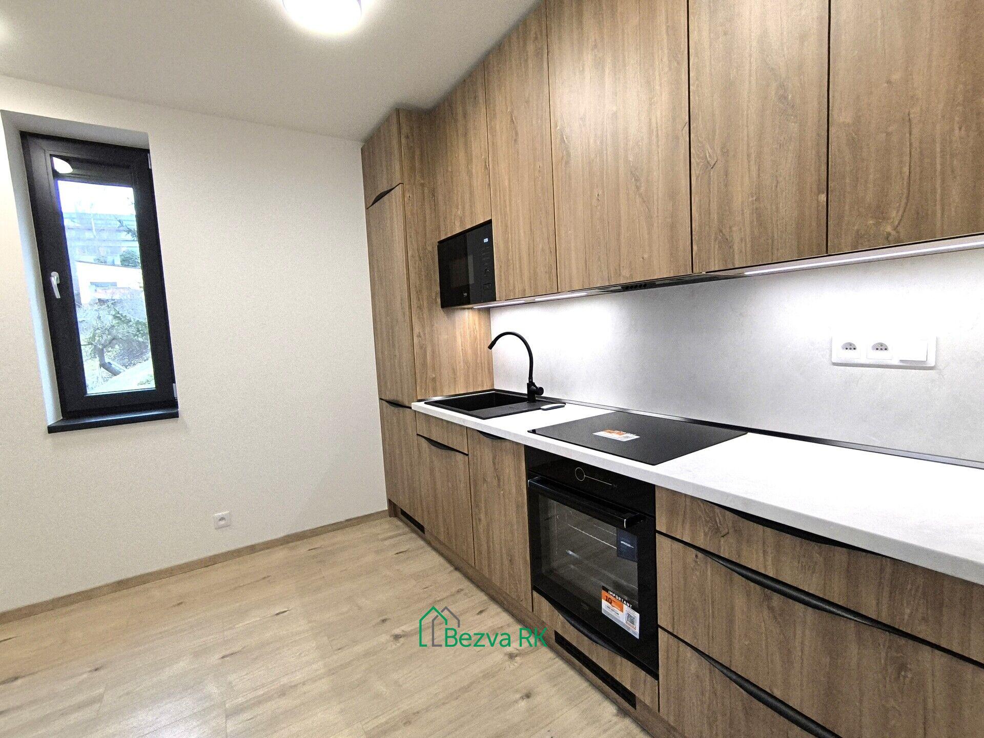 Pronájem byt 2+kk 44m2 Nádražní ul., Hořovice okr. Beroun