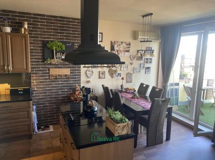 Prodej bytu, 4+kk, 116 m²