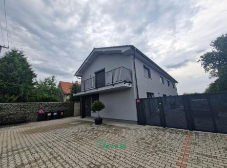 Pronájem bytu, 2+kk, 57 m²