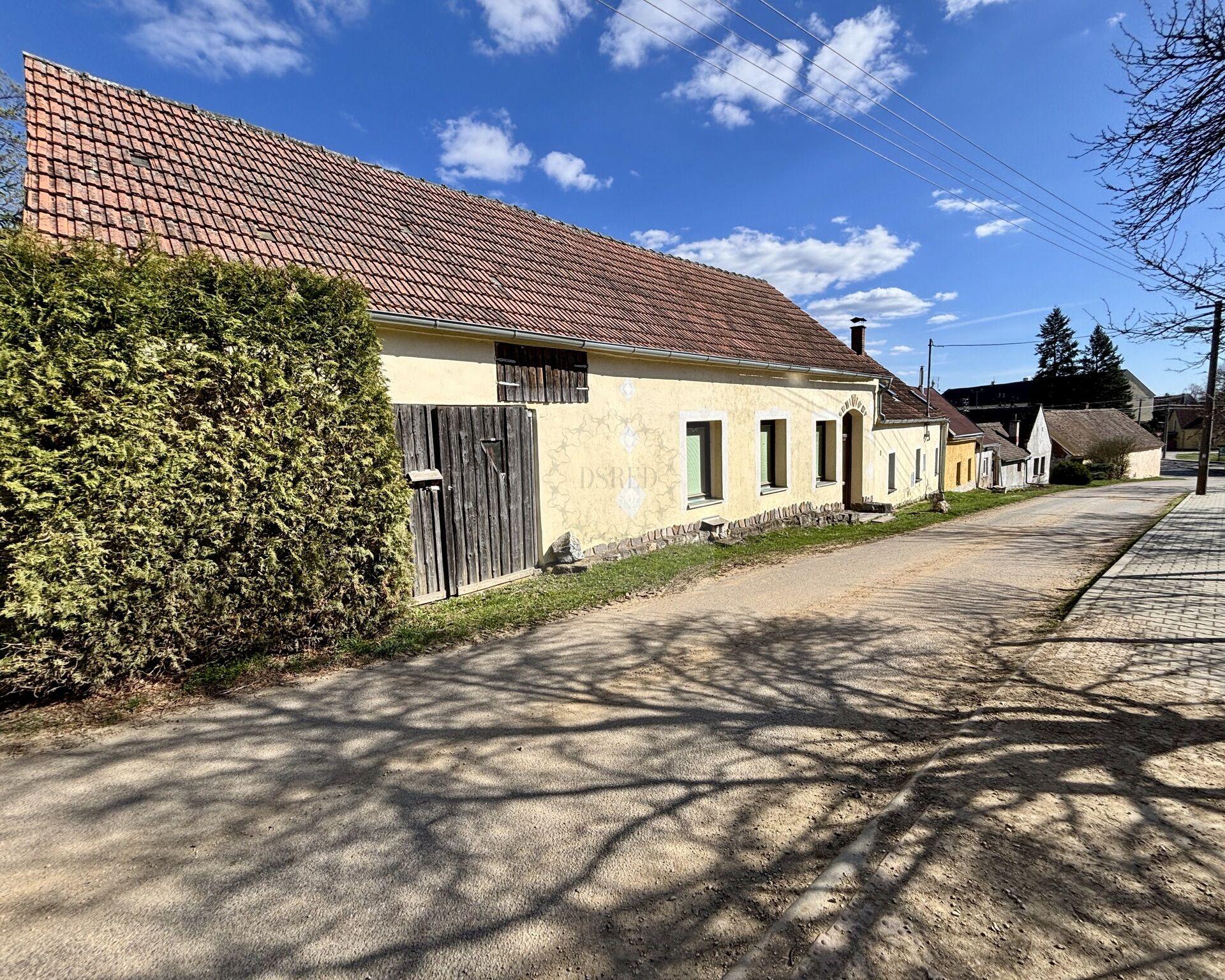 Prodej, rodinný dům, 250 m2, 4+1,Rácovice, okr. Třebíč