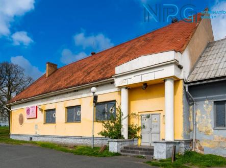 Prodej - komerční objekt, obchodní centrum, 274 m²