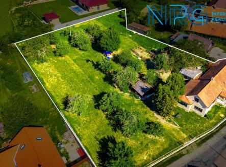 Prodej - pozemek pro bydlení, 3 980 m²