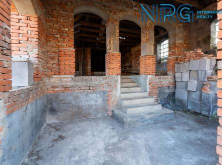 Prodej - dům/vila, 330 m²