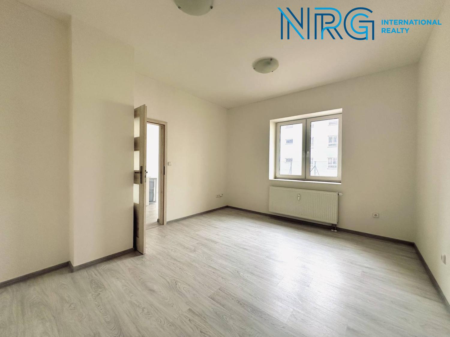 Prodej byt 2 + kk, 41㎡|Plzeňský kraj, Klatovy, Janovice nad Úhlavou, Rozvojová zóna 502, 34021