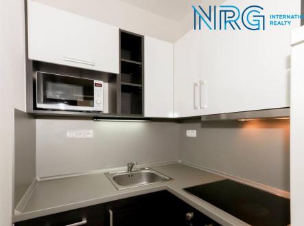 Pronájem bytu, 1+kk, 33 m²