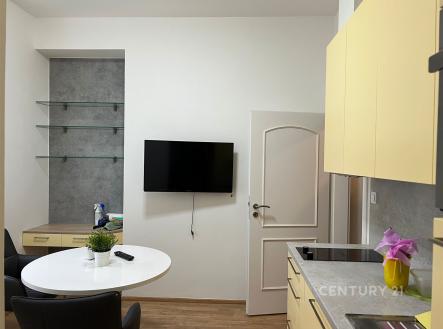 . | Pronájem bytu, 1+1, 36 m²