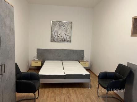 . | Pronájem bytu, 1+1, 36 m²
