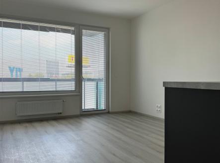 . | Pronájem bytu, 1+kk, 28 m²