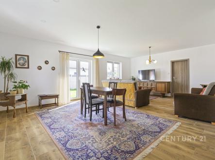 . | Prodej - dům/vila, 157 m²