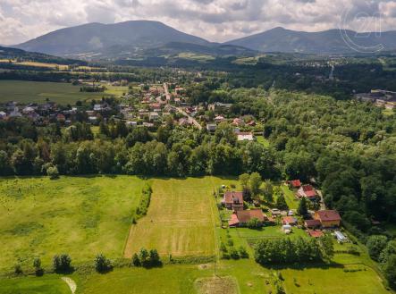 výhled na hory s výhled na hory a pohled na lesy | Prodej - dům/vila, 183 m²