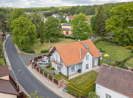 . | Prodej - dům/vila, 183 m²