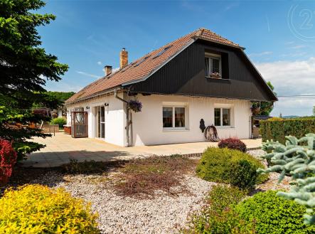 . | Prodej - dům/vila, 339 m²