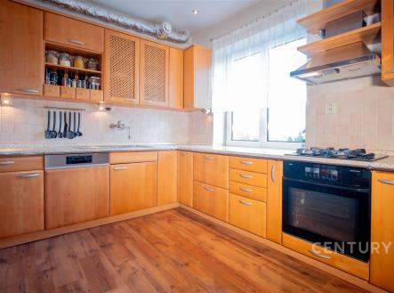 . | Prodej - dům/vila, 136 m²