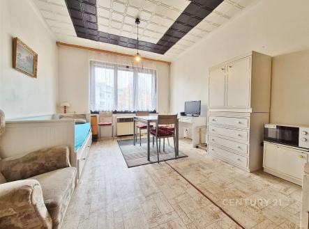 . | Pronájem bytu, garsoniéra, 30 m²