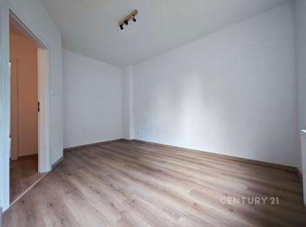 . | Pronájem bytu, 2+kk, 44 m²