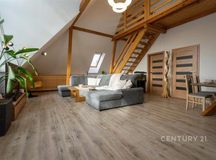 . | Prodej - dům/vila, 260 m²