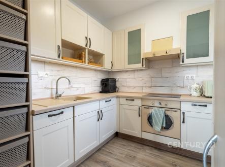 . | Prodej - dům/vila, 260 m²