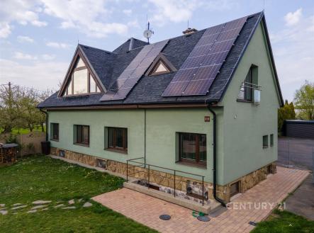 . | Prodej - dům/vila, 260 m²