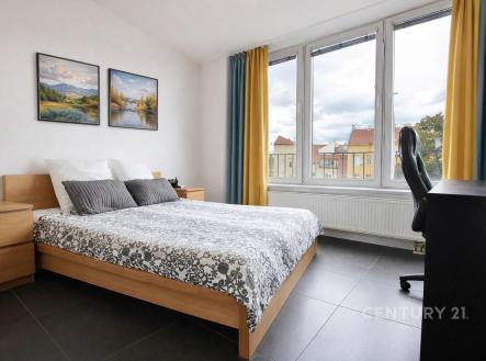 . | Pronájem bytu, 2+kk, 47 m²