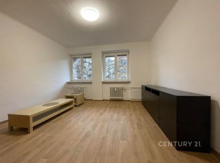 . | Pronájem bytu, 2+1, 60 m²