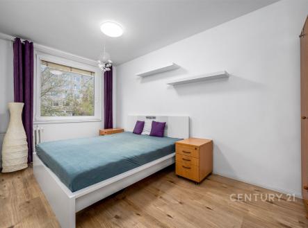 . | Pronájem bytu, 2+kk, 41 m²